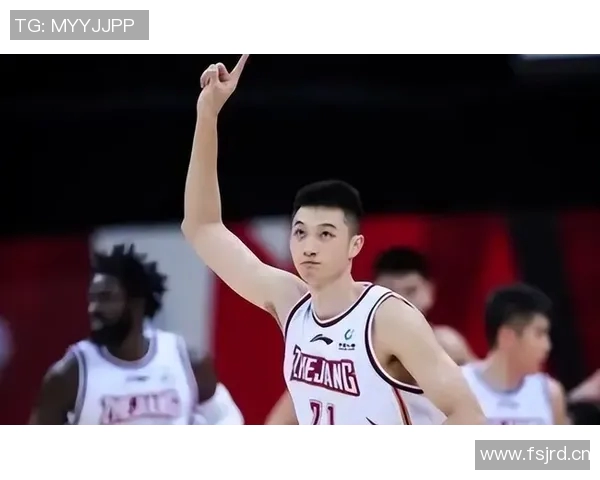 CBA球员转会市场动态及球队阵容调整